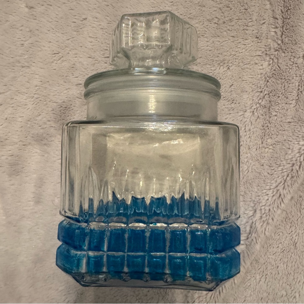 Vintage Koeze‎ Glass Jar with Lid Clear w/ Blue Accent Base 7” Canister